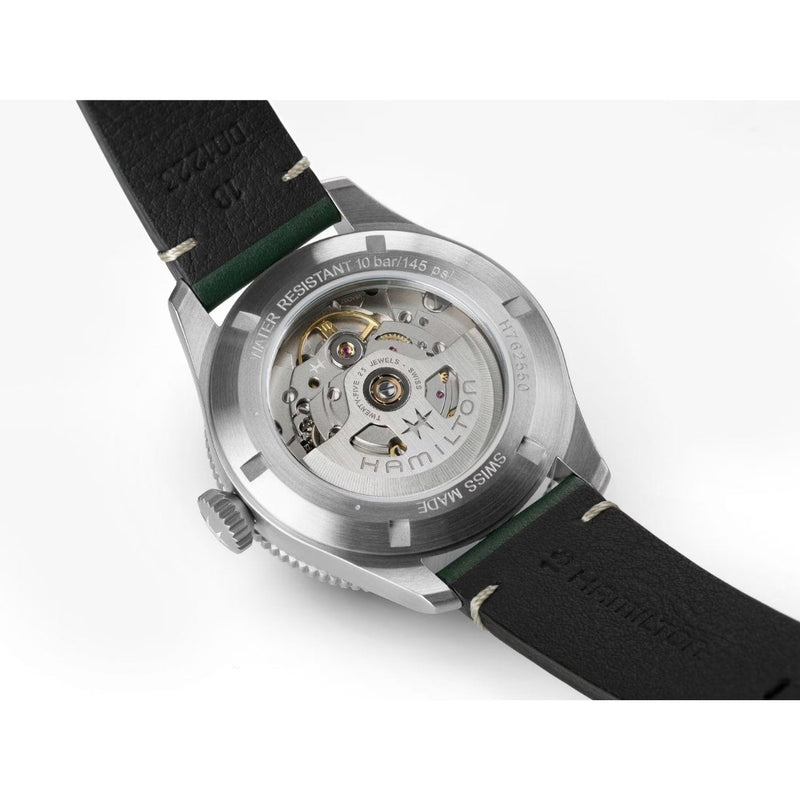 Hamilton Khaki Aviation Pilot Pioneer H76255810 analog herrklocka med vit urtavla och armband i läder