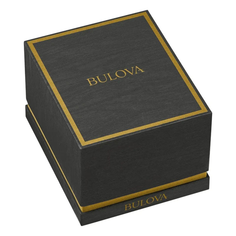 Bulova Surveyor Diamond 96R245 analog damklocka med silver urtavla och armband i rostfritt stål