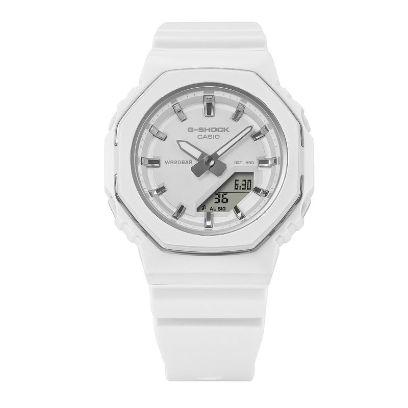 Casio G-Shock GMA-P2110-7AER ana-digi damklocka med vit urtavla och armband i resin