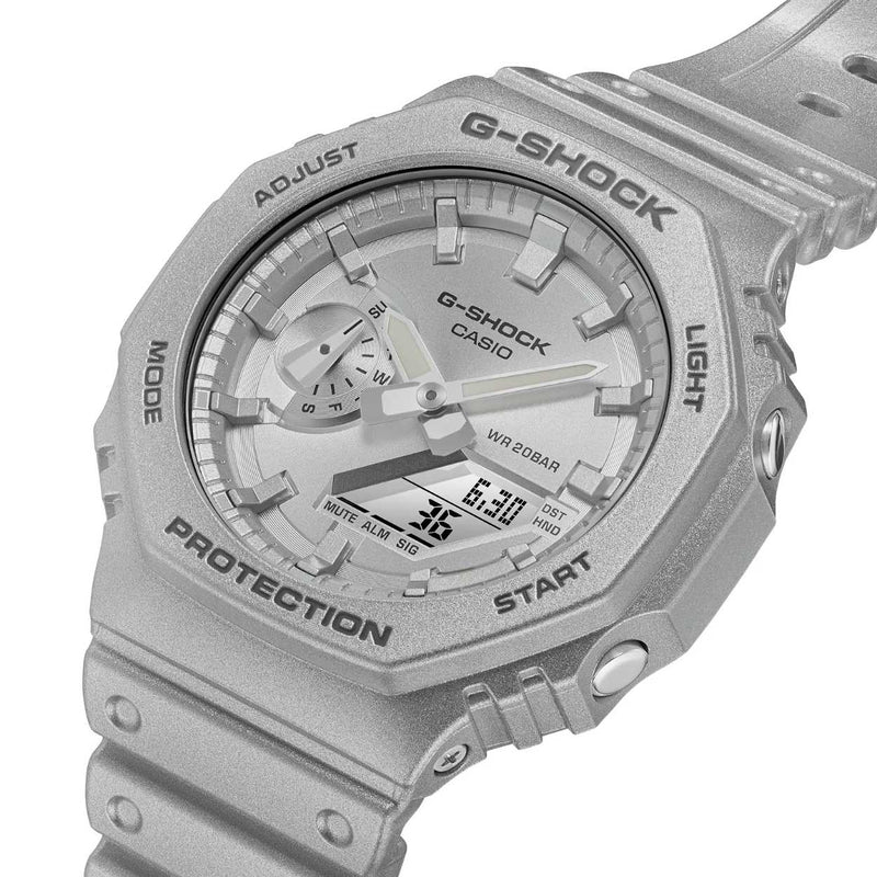 Casio G-Shock GA-2100FF-8AER analog herrklocka med silver urtavla och armband i resin