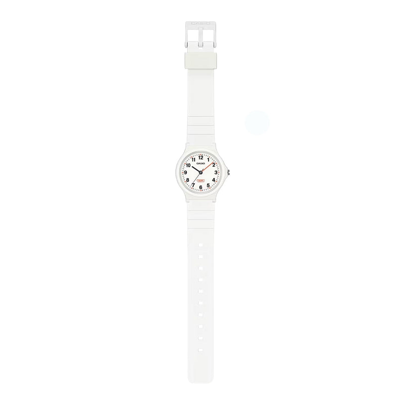 Casio Timeless LQ-24B-7BEF analog unisexklocka med vit urtavla och armband i resin
