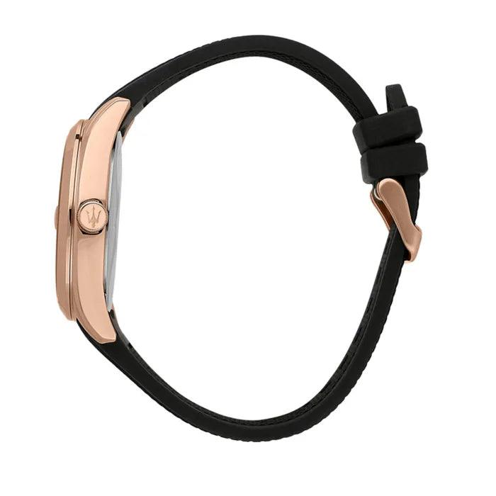 Maserati Attrazione ð43mm R8851151002 analog herrklocka med svart urtavla och armband i gummi