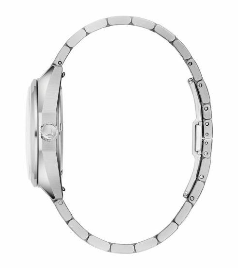 Bulova Jet Star 96B401 analog unisexklocka med rött urtavla och armband i rostfritt stål