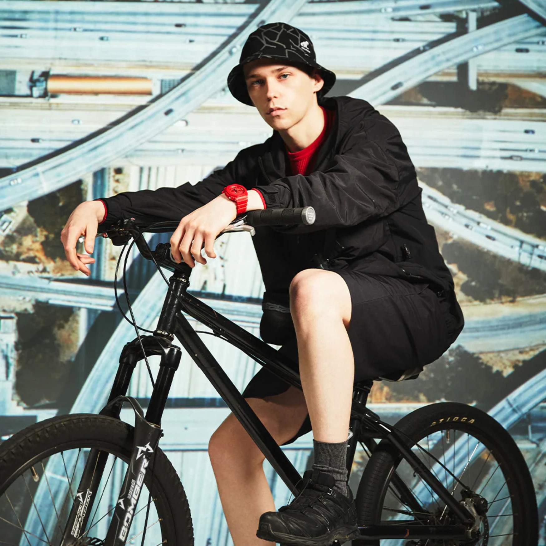 Casio G-Shock GA-2100-4AER från  Casio – Märkesklocka hos Kronura