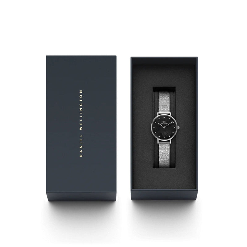 Daniel Wellington Petite Lumine DW00100593 analog damklocka med svart urtavla och armband i rostfritt stål