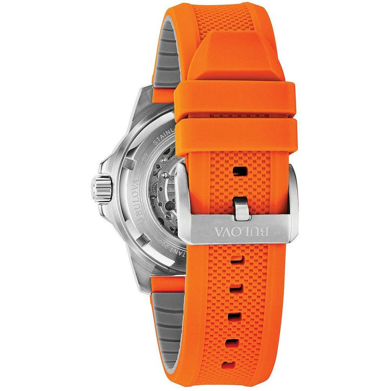 Bulova Marine Star 98A226 analog herrklocka med vit urtavla och armband i gummi