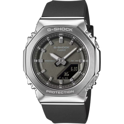 Casio G-Shock GM-S2110-1A1ER ana-digi unisexklocka med svart urtavla och armband i resin