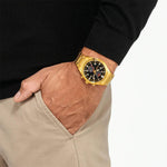 Citizen Eco Drive Chronograph CA7022-87E analog herrklocka med svart urtavla och armband i rostfritt stål