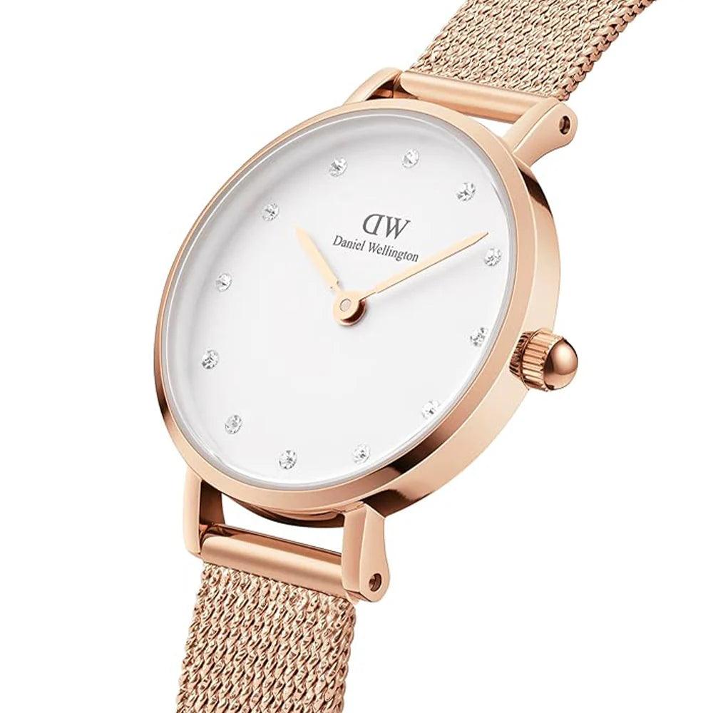 Petite Lumine Pressed Melrose Ø24mm DW00100529 från  Daniel Wellington – Märkesklocka hos Kronura