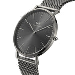 Daniel Wellington Classic Mesh DW00100630 analog herrklocka med grå urtavla och armband i rostfritt stål