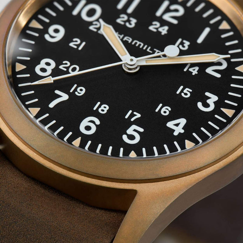 Hamilton Khaki Field Mechanical Bronze H69459530 analog herrklocka med svart urtavla och armband i läder