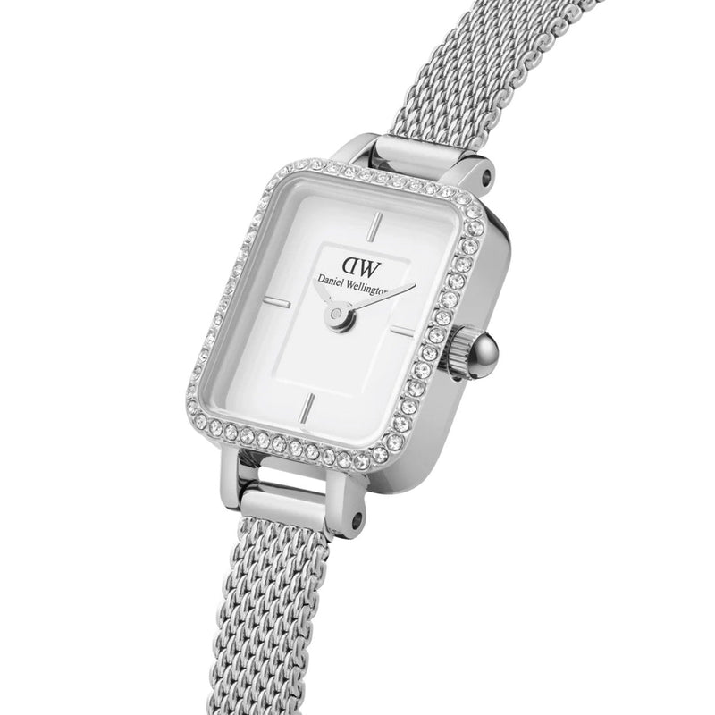 Daniel Wellington Quadro Mini Lumine Bezel Silver DW00100732 analog damklocka med vit urtavla och armband i rostfritt stål