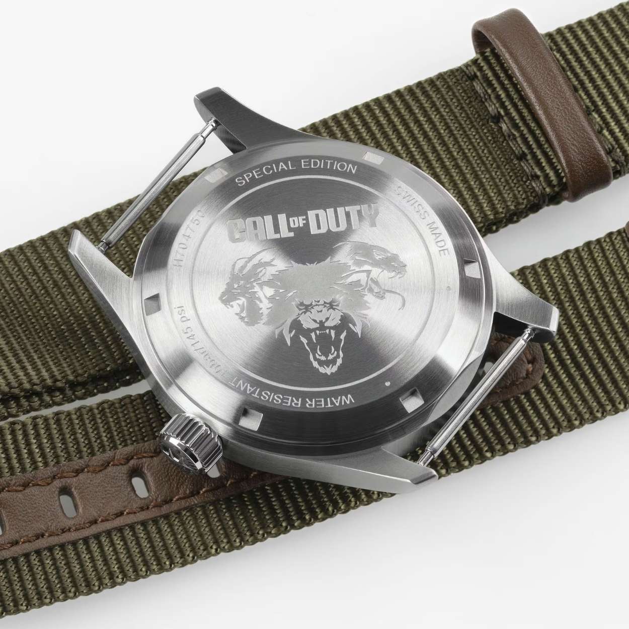 Hamilton Khaki Field Auto 38mm Call of Duty H70475930 från  Hamilton – Märkesklocka hos Kronura