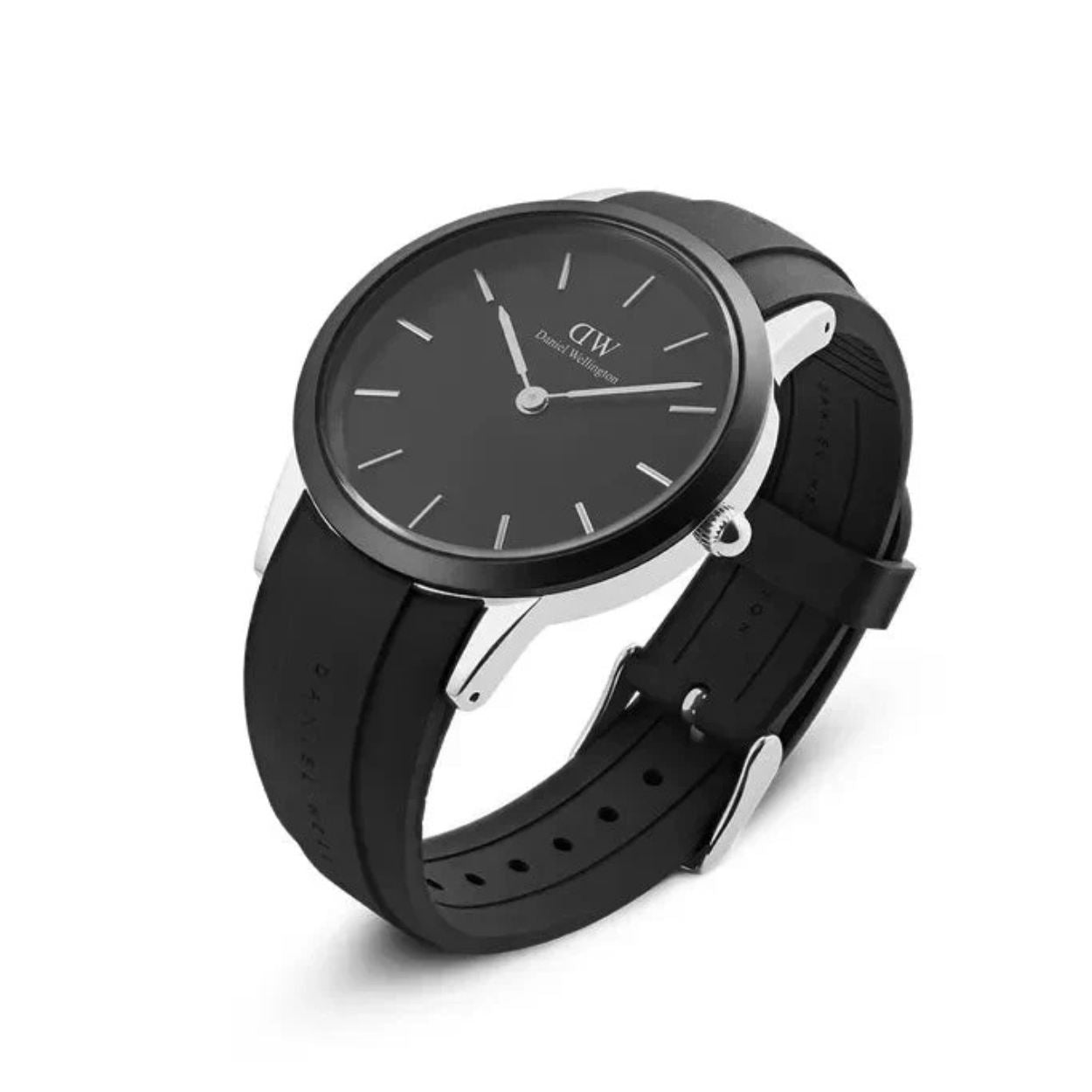 Daniel Wellington Iconic Motion DW00100612 från  Daniel Wellington – Märkesklocka hos Kronura