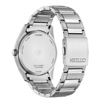Citizen Super Titanium AW1641-81L analog herrklocka med blå urtavla och armband i titan