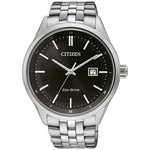 Citizen Eco-Drive BM7251-88E analog herrklocka med svart urtavla och armband i rostfritt stål
