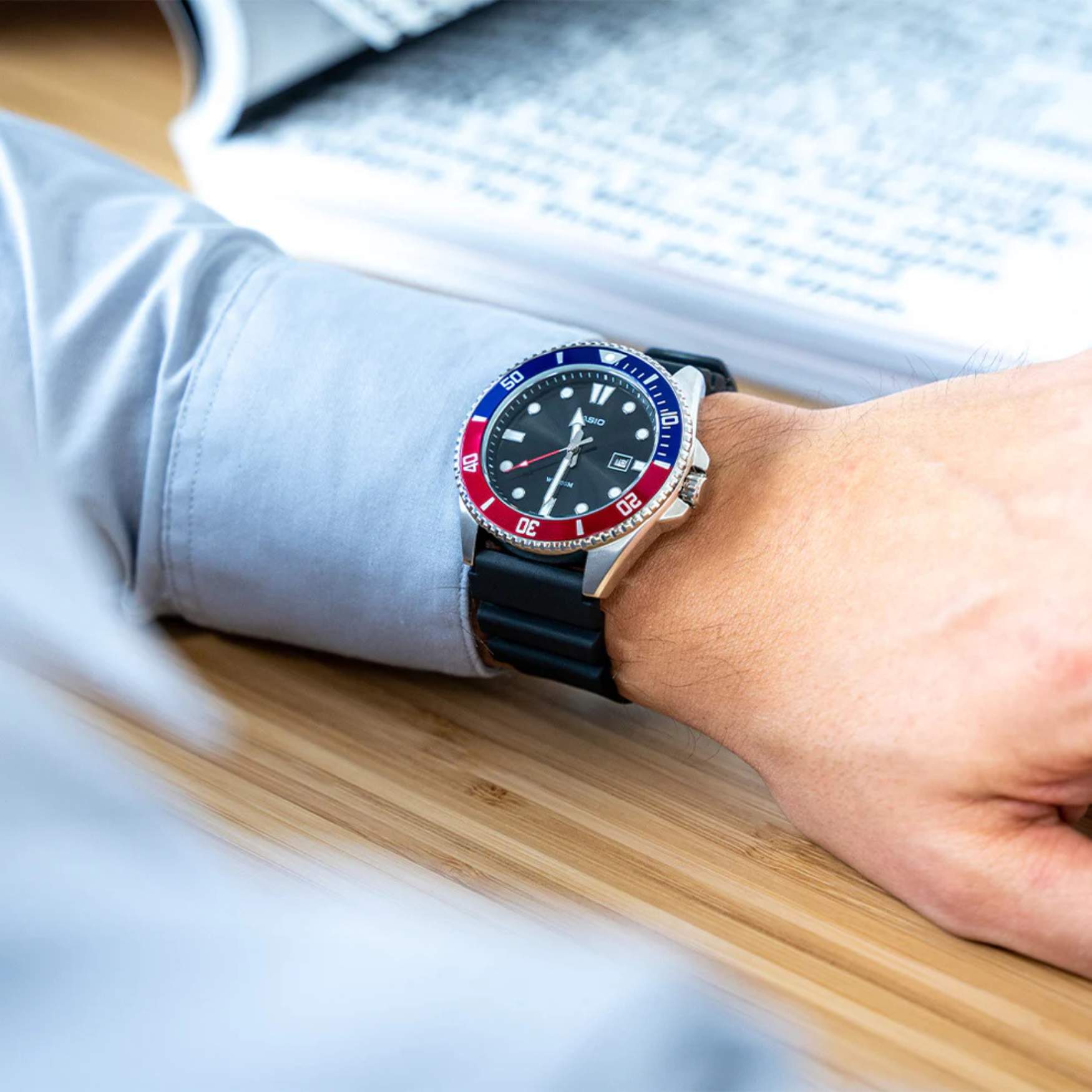 Casio Timeless MDV-107-1A3VEF från  Casio – Märkesklocka hos Kronura