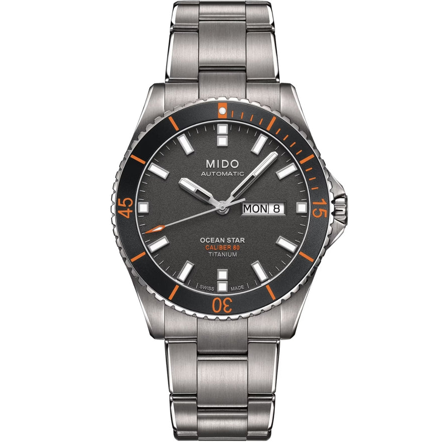 Mido Ocean Star M026.430.44.061.00 analog herrklocka med grå urtavla och armband i titan