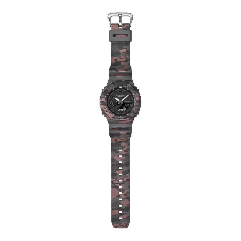 Casio G-Shock GA-2100CM-8AER ana-digi herrklocka med svart urtavla och armband i resin