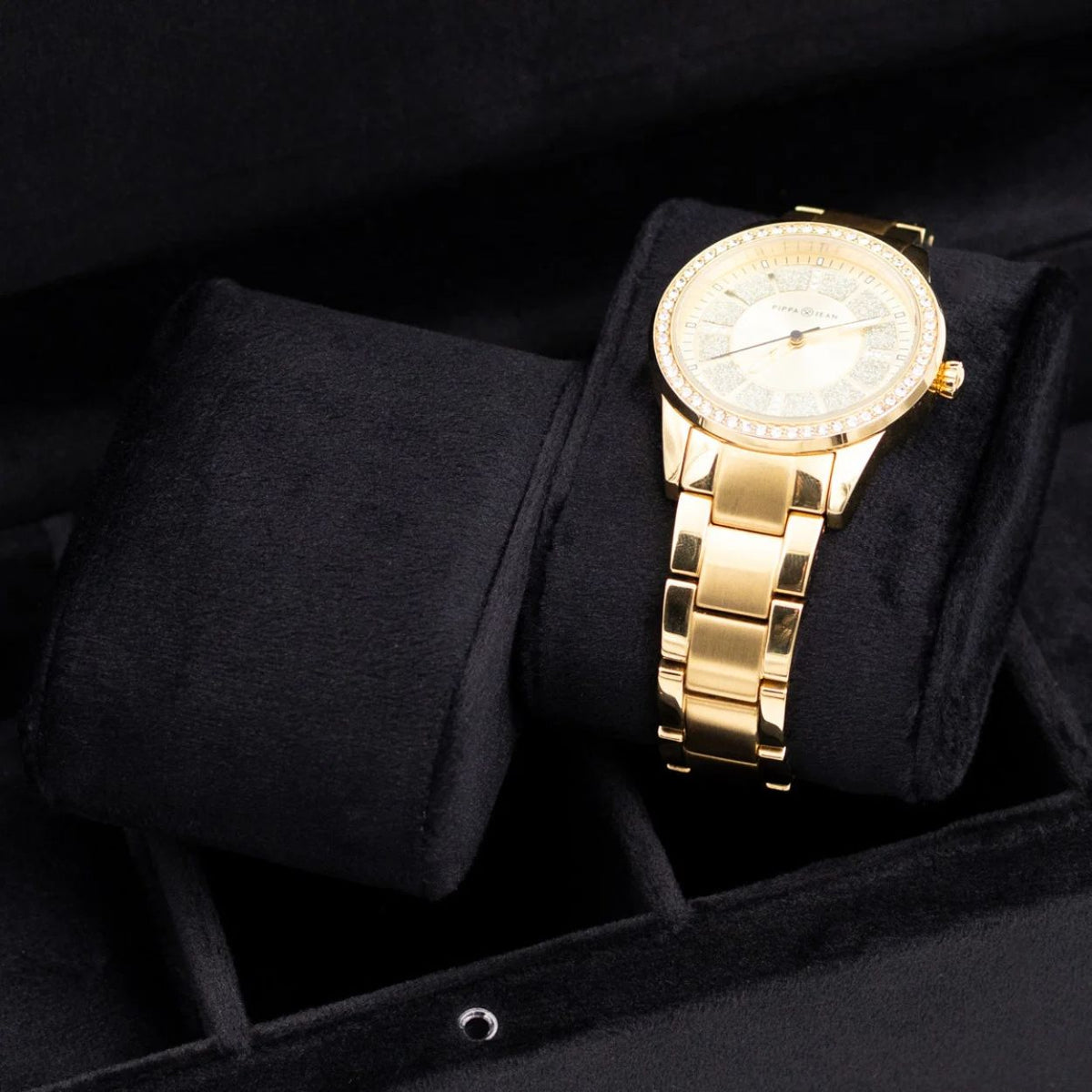 Velvet watch box for 5 watches