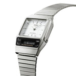 Casio Vintage AQ-800E-7AEF analog herrklocka med vit urtavla och armband i rostfritt stål