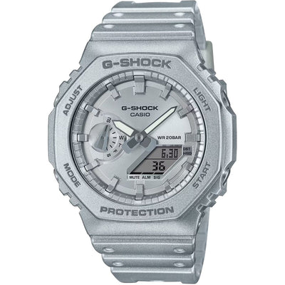 Casio G-Shock GA-2100FF-8AER analog herrklocka med silver urtavla och armband i resin