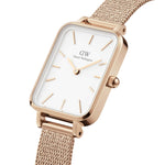 Daniel Wellington Quadro Pressed Melrose DW00100431 analog damklocka med vit urtavla och armband i rostfritt stål