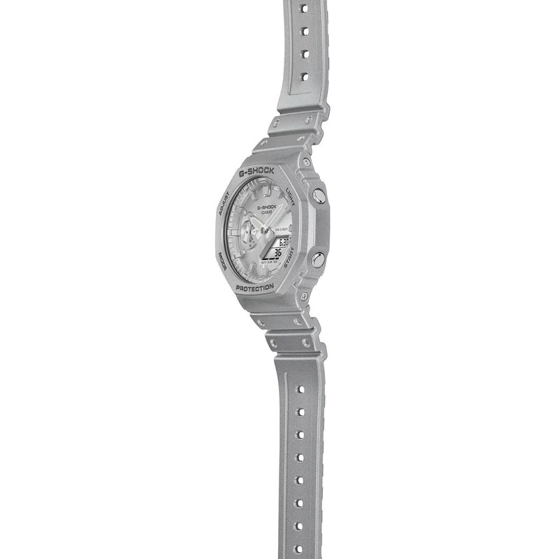 Casio G-Shock GA-2100FF-8AER analog herrklocka med silver urtavla och armband i resin