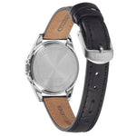 Citizen Radio Controlled EC1180-14A analog damklocka med vit urtavla och armband i läder