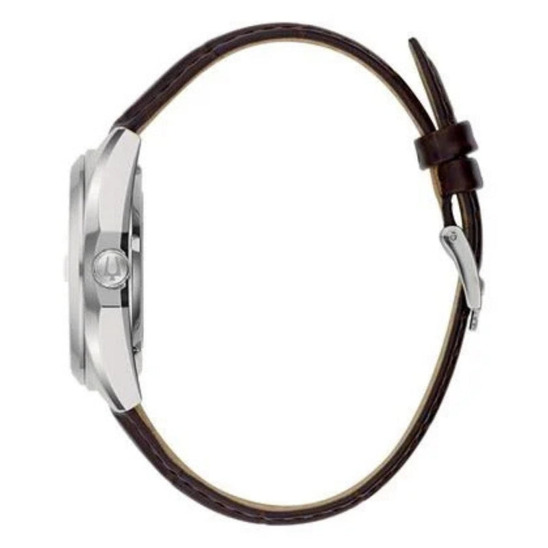 Bulova Surveyor 96B427 analog herrklocka med grön urtavla och armband i läder