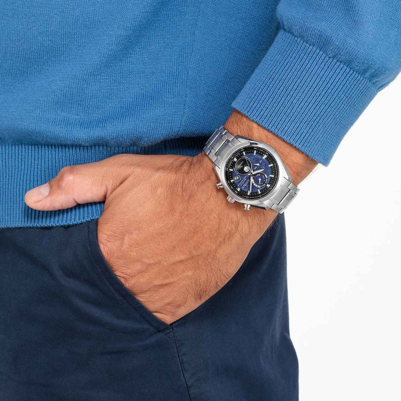 Citizen Tsukiyomi Radio Controlled Moonphase BY1010-81L analog herrklocka med blå urtavla och armband i titan