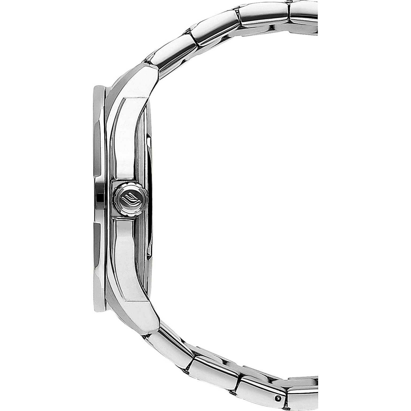 Casio Edifice EF-129D-1AVEF från  Casio – Märkesklocka hos Kronura