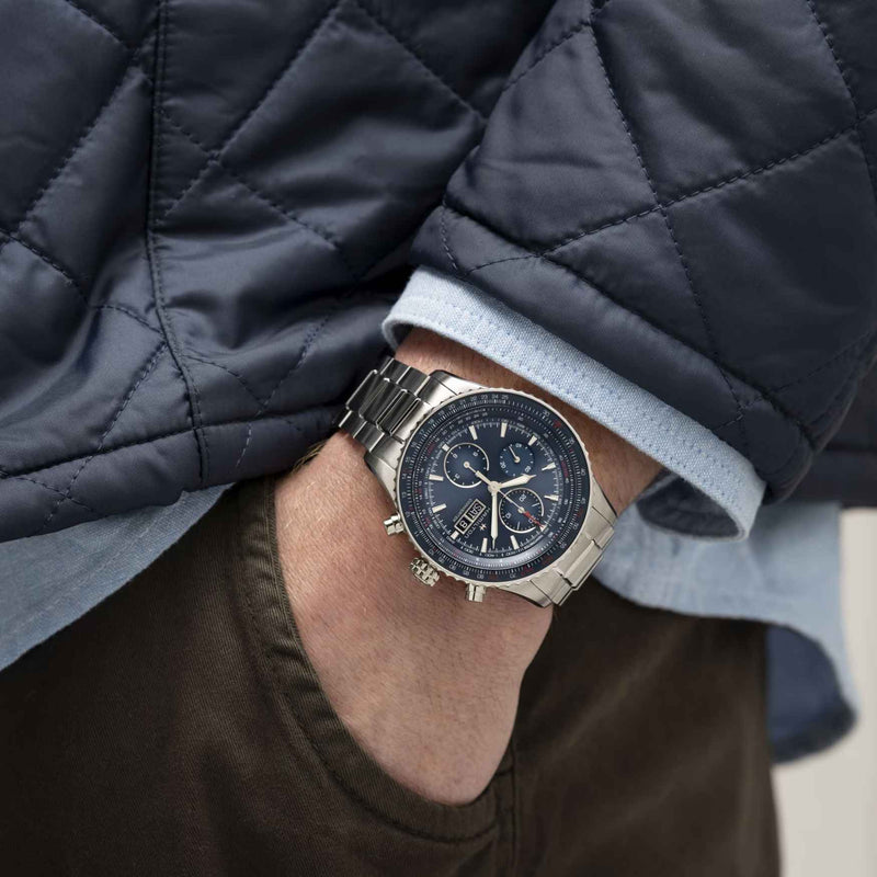 Hamilton Khaki Aviation Converter Auto Chrono H76746140 analog herrklocka med blå urtavla och armband i rostfritt stål