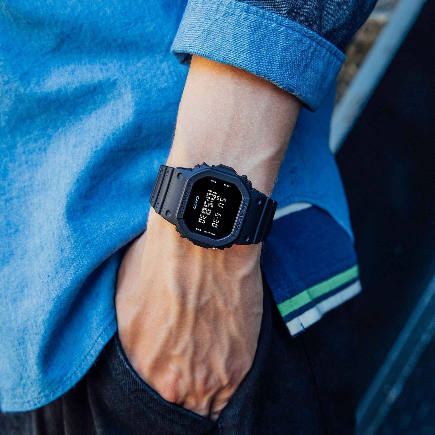 Casio DW-5600UBB-1ER från  Casio – Märkesklocka hos Kronura