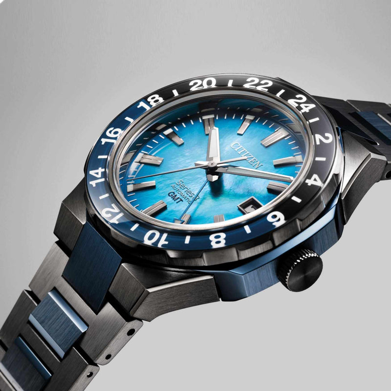 Citizen Series 8 Automatic NB6036-52N analog herrklocka med blå urtavla och armband i rostfritt stål